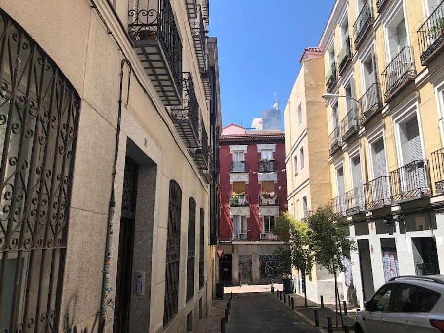 Tesoro Calle, Precioso Estudio Super Equipado Para Dos En Malasana Madrid Exteriör bild