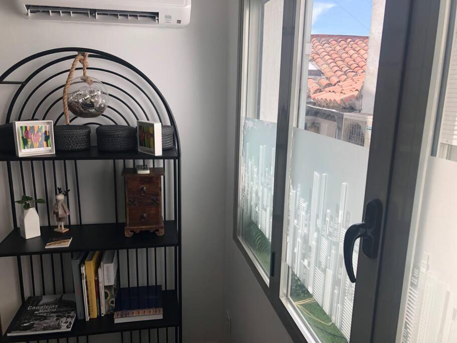 Tesoro Calle, Precioso Estudio Super Equipado Para Dos En Malasana Madrid Exteriör bild