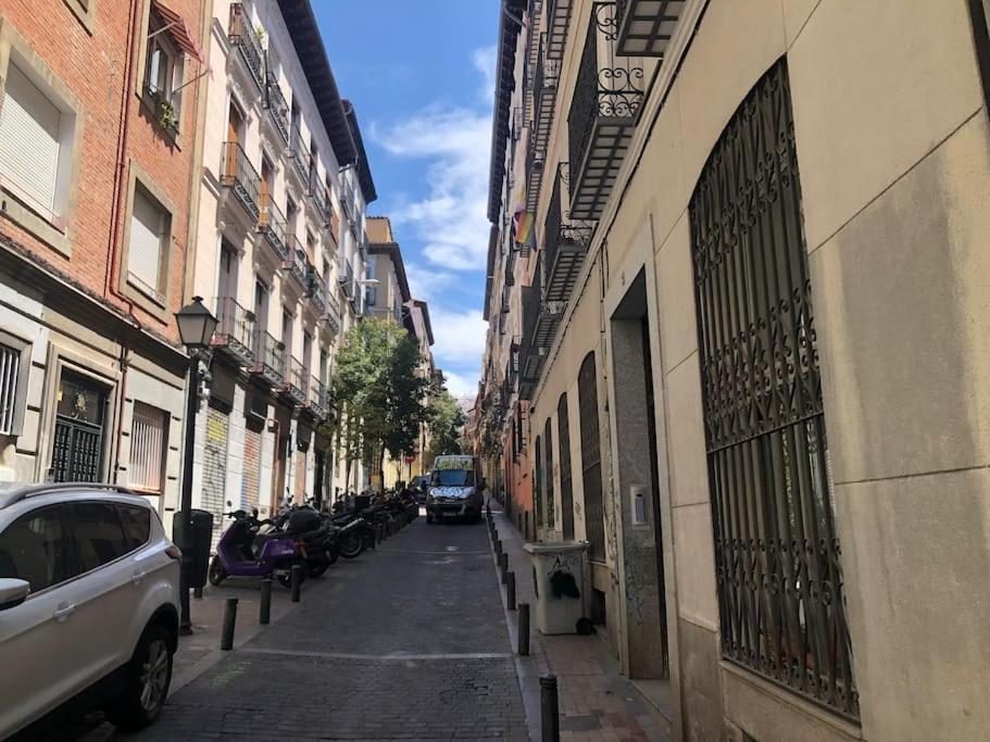 Tesoro Calle, Precioso Estudio Super Equipado Para Dos En Malasana Madrid Exteriör bild