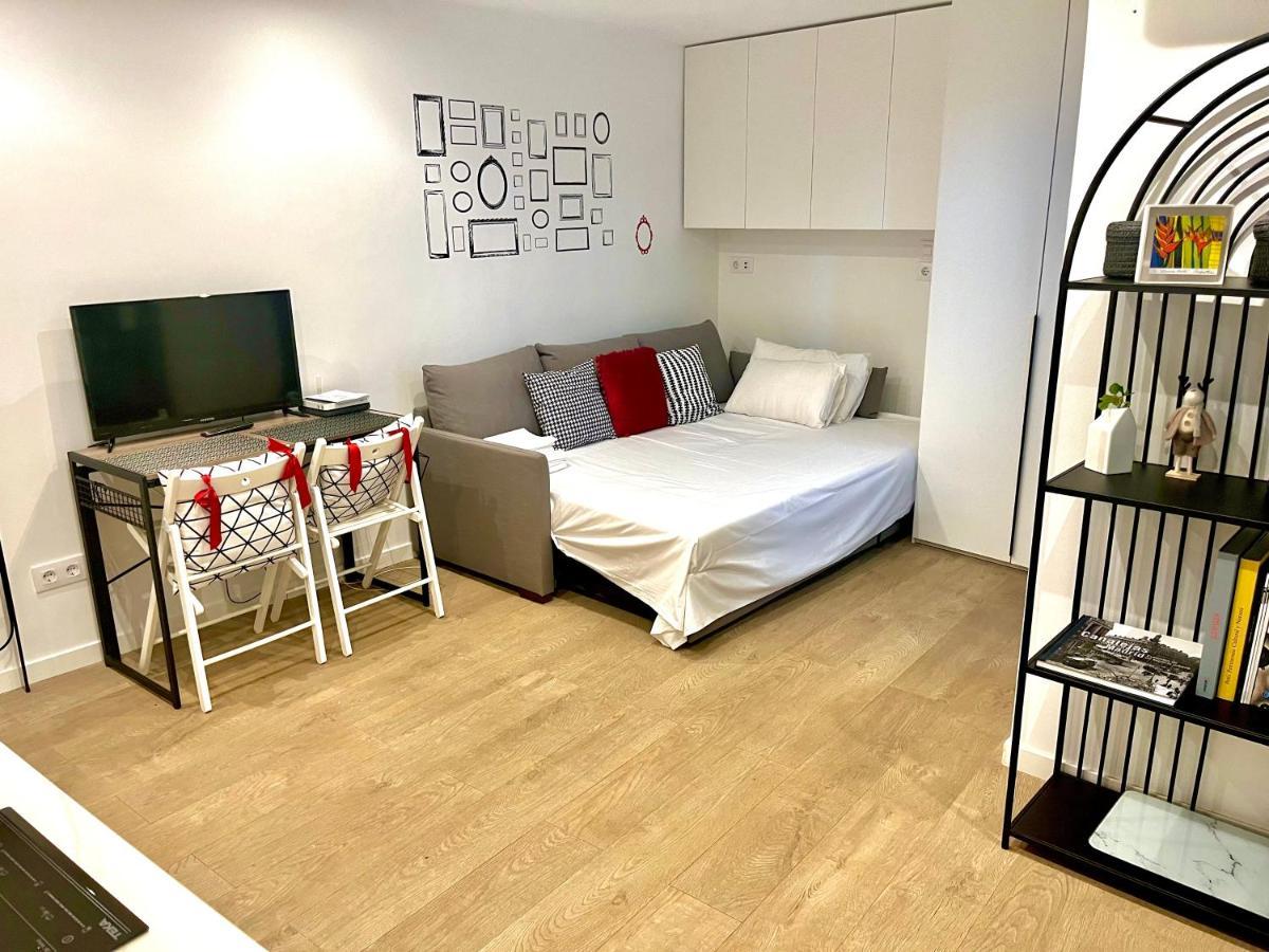Tesoro Calle, Precioso Estudio Super Equipado Para Dos En Malasana Madrid Exteriör bild